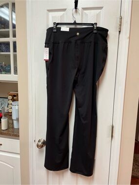 LIVI Black Athletic Pants